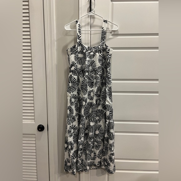 Loft maxi dress! Black and white, size small, floral pattern! - Picture 3 of 4